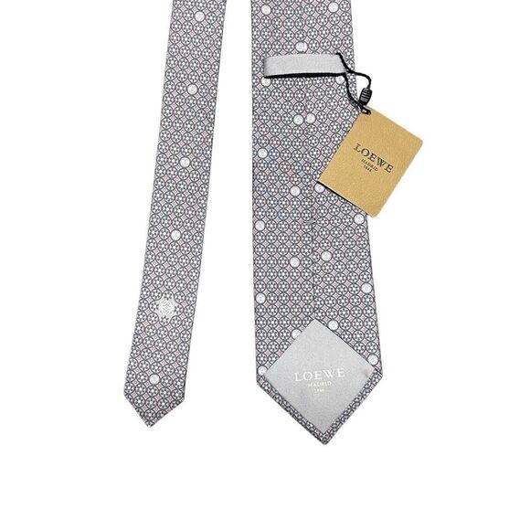 NWT Loewe Madrid Al-Andalus Pink Gray Designer Neck Tie 100% Silk Italy Made - Picture 8 of 15